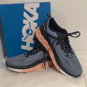 HOKA ONE ONE W ARAHI 3 WIDE WOMEN’S Size 9